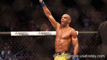 Edson Barboza targets December return after UFC main event loss to Giga Chikadze - MMA Junkie