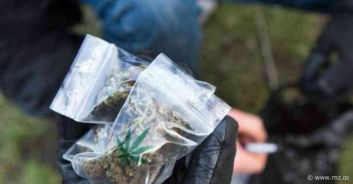 Mannheim:  21-Jähriger mit Drogen will Fahrerplatz wechseln