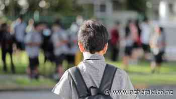 Covid 19 coronavirus Delta outbreak: Parents and schools clash over school holiday dates - New Zealand Herald