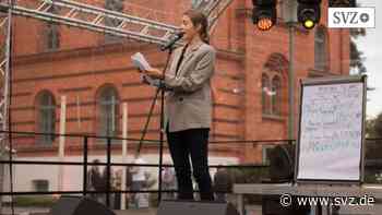 Parchim: Poetenwettstreit unter freiem Himmel | svz.de - svz – Schweriner Volkszeitung