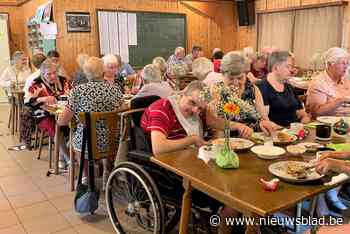 Samana zwaait voorzitter uit en smult eindelijk opnieuw van pannenkoeken
