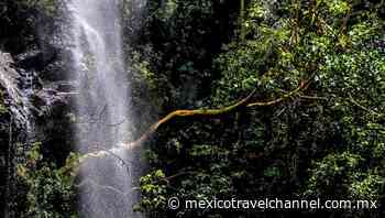 Salto de los Huenchos en Calvillo, con caída de 50 metros - Mexico Travel Channel