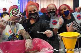 Superstars join 9/11 Day meal pack in New York City