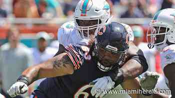 Dolphins’ Brian Flores addresses Raekwon Davis injury, Austin Jackson decision, more - Miami Herald