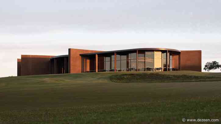 Wood Marsh embeds Lonsdale Links golf club in coastal landscape