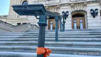 Regina brewery denies service to protestors who destroyed Every Child Matters memorial at legislature