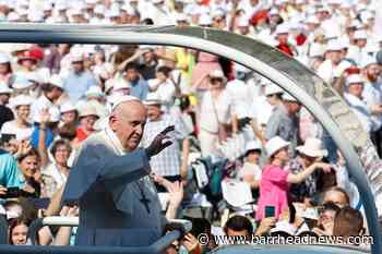 Pope urges Hungary to 'extend its arms towards everyone' - Barrhead News