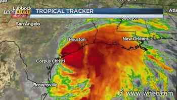 Nicholas strengthens to hurricane ahead of Texas landfall