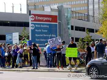 Corbella: Anti-vaxxers and others should be banned from protesting in front of hospitals - Calgary Herald