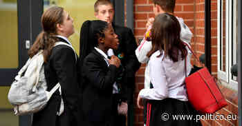 UK greenlights coronavirus jabs for kids aged 12 and over - POLITICO Europe