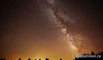 U of R research shows satellites will have ‘devastating’ effect on light pollution in coming years