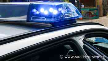 Hebertshausen: Hakenkreuze auf Gullydeckeln geschmiert - Süddeutsche Zeitung