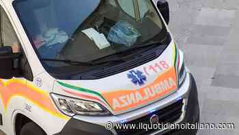 Auto contro camion fermo: ferito il conducente, morta la passeggera - Il Quotidiano Italiano - Nazionale