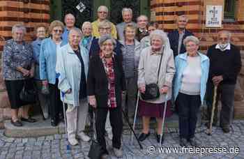 Schulzeit einst: Erinnerung an Krieg und Lausbubenstreiche - Freie Presse