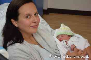 Mother in labour first to use greener gas and air - Dudley News