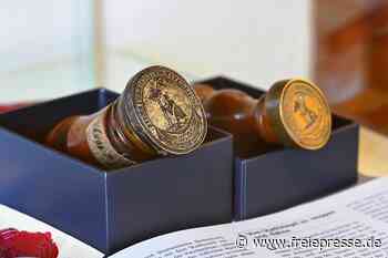 Netzschkau: Historisches Siegel kehrt endlich heim - Freie Presse