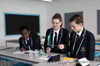 A Harlow school urges families for a second visit
