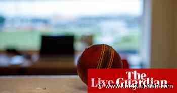 County cricket: Yorkshire v Warwicks, Surrey v Essex and more – live!