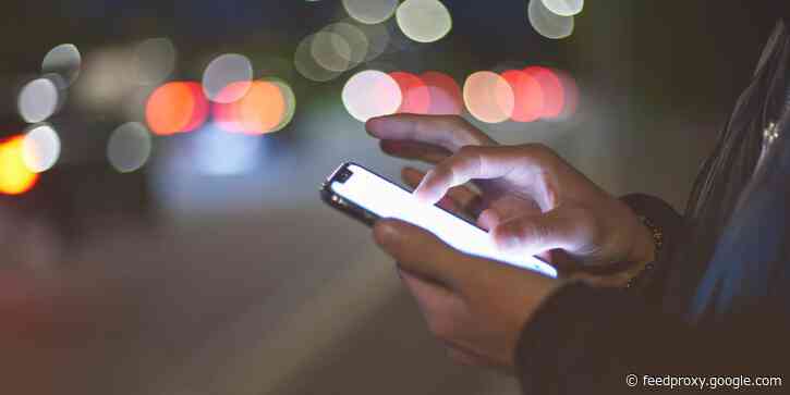 How to use the 'secret conversation' feature in Facebook Messenger to keep your chat secure