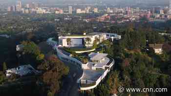 Mega mansion once worth $500 million defaults on $100 million in debt, forcing a sale