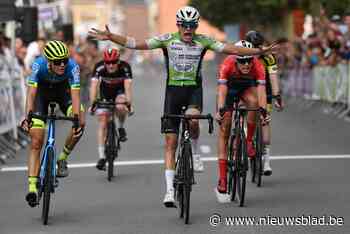 Jakov Beirlaen klopt Michiel Lambrecht in millimeterspurt: “Gegokt op mijn spurt” - Het Nieuwsblad