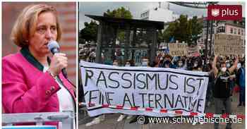 So lief die AfD-Kundgebung mit Beatrix von Storch in Neu-Ulm - Schwäbische