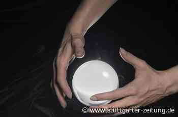 Neu-Ulm - Falsche Wahrsagerin erpresst Frau mit Nacktvideo - Stuttgarter Zeitung