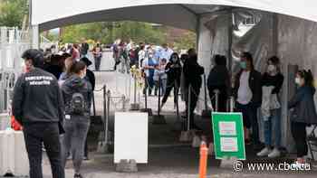 Montreal to open more clinics, use rapid tests to curb hours-long lineups for COVID tests