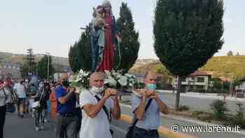 Folla per la Madonna di Schio in processione - L'Arena