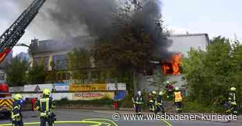 TSG-Halle in Idstein brennt - Wiesbadener Kurier