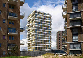 Valencia in den Dünen - Wohnhochhaus in Almere von MoederscheimMoonen und Klunder - BauNetz.de