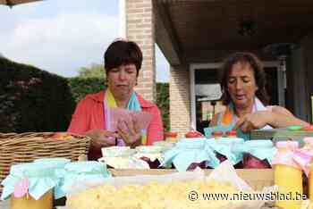 Ferm Dessel biedt ambachtelijk bereide producten aan op de wekelijkse markt - Het Nieuwsblad