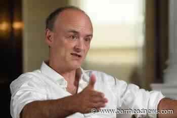 Watchdog gives Dominic Cummings dressing down after consultancy application - Barrhead News