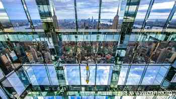 Dizzying glass box observatory to open high above New York