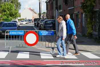 Deurne lanceert proefproject met schoolstraat in Van den Hautelei