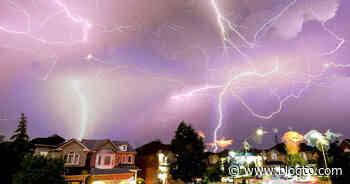 A severe thunderstorm lit up Toronto's skies last night and the views are nuts - blogTO