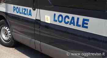 Oderzo, studentessa in scooter finisce contro un'auto - Oggi Treviso