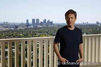 'Homeless billionaire' Nicolas Berggruen wins Hearst estate auction with $63.1-million bid - Yahoo