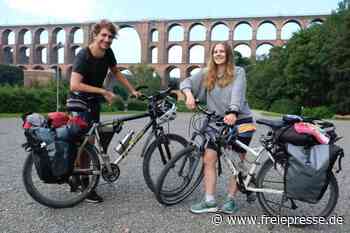 Radtouristen machen an der Göltzschtalbrücke Station - Freie Presse
