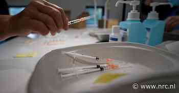 In Koog aan de Zaan halen ze dan toch maar liever die prik — 'Zo'n vaccin voelt gewoon niet goed' - NRC
