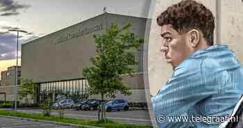 Gedetineerde bajes Zaanstad door het lint: medegevangenen met kokendhete olie overgoten - Telegraaf.nl