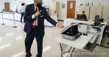 Early voters head to cast ballots in Minneapolis