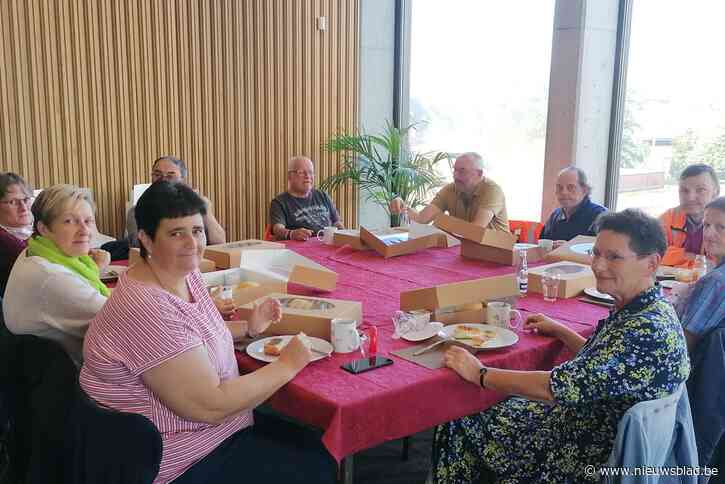 Gemachtigd opzichters krijgen ontbijt