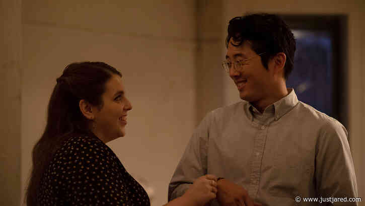 Beanie Feldstein & Steven Yeun Star in 'The Humans,' Based on the Broadway Play - Watch the Trailer!