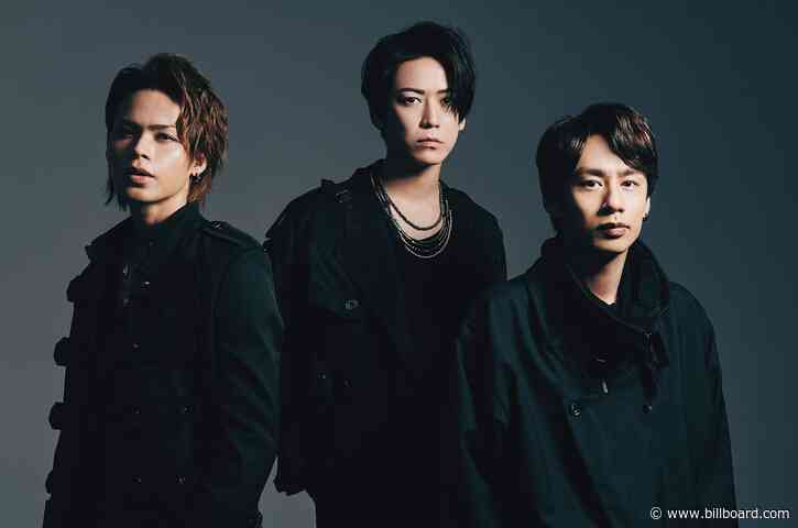 KAT-TUN Debuts Atop Japan Hot 100 as The Kid LAROI & Justin Bieber Break In to Top 10