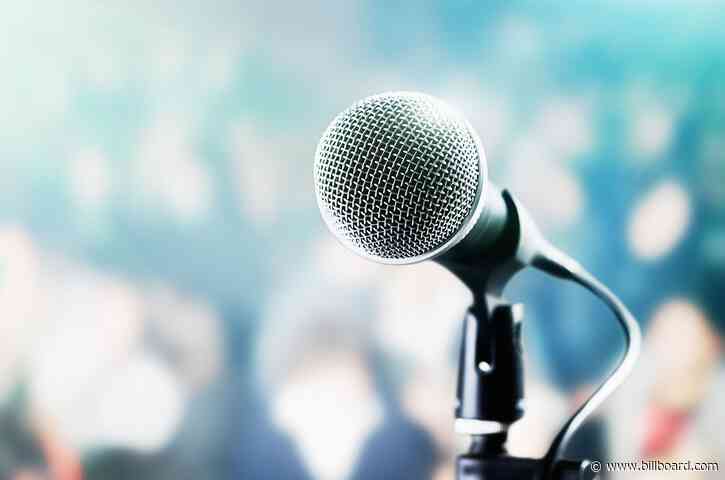 Here Are the Best Karaoke Mics for Your Next At-Home Gathering