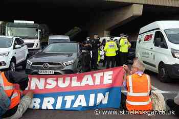Shapps demands police remove climate protesters blocking M25 - St Helens Star