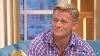 Dr Scott: Spotting the signs of pet dementia - ITV News