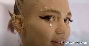 Grimes reveals what her son with Elon Musk calls her. It's not 'mama'     - CNET