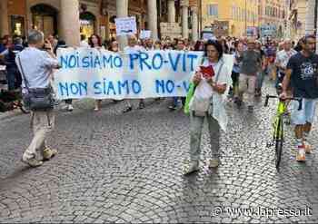 Modena, anche il Pd si scaglia contro cortei pacifici anti-Green Pass - La Pressa
